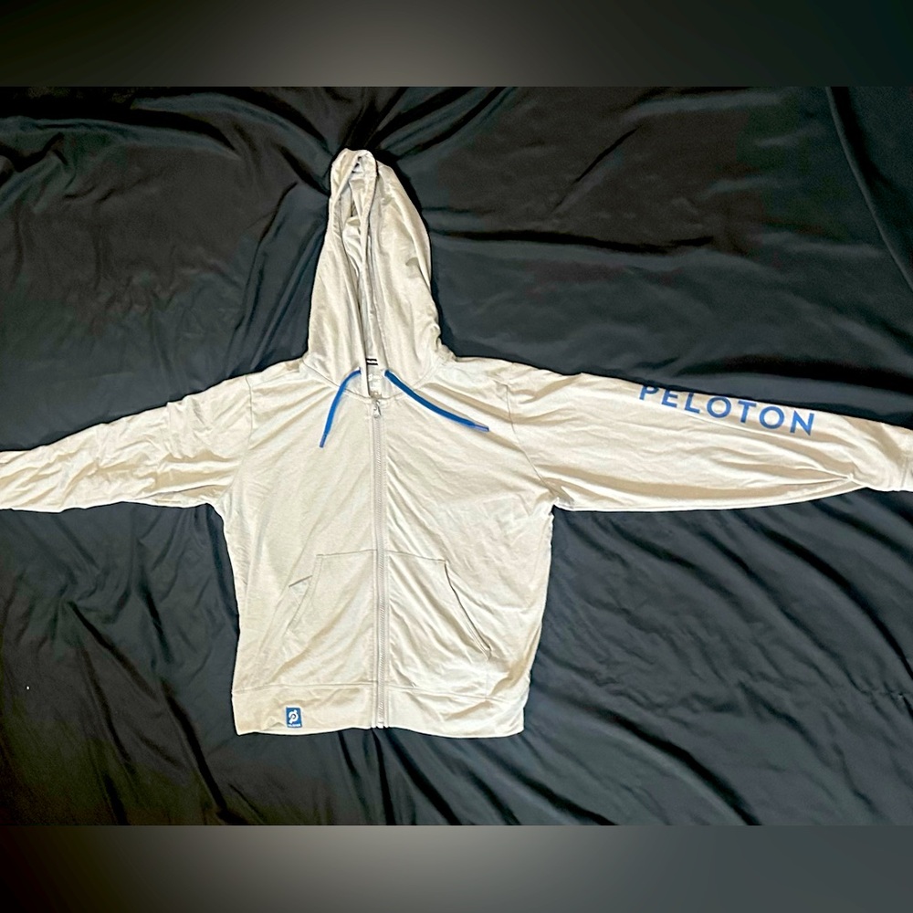 Peloton dream blend zip up hoodie size medium